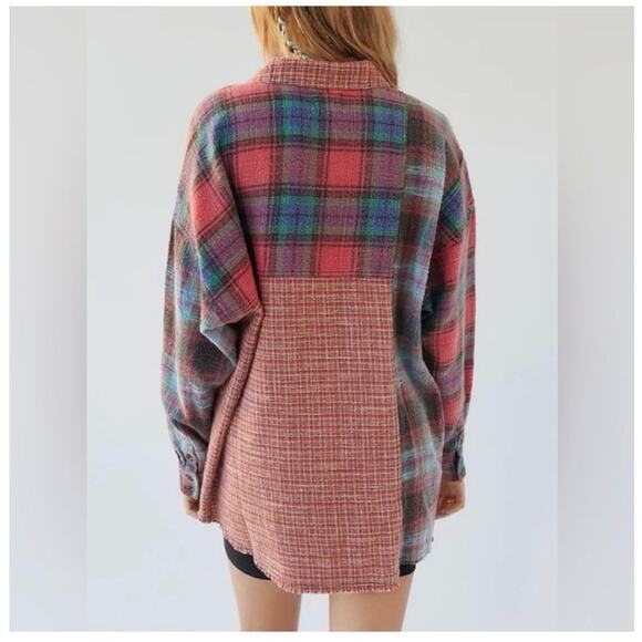 Urban Outfitters Patchwork BDG Robbie Spliced Flannel Button Down Size Large - Picture 2 of 9